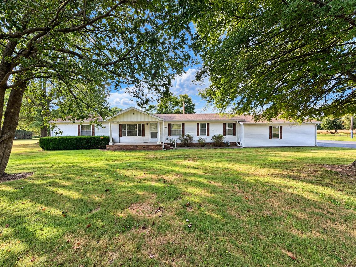 2841 North Ave., Metropolis, IL 62960