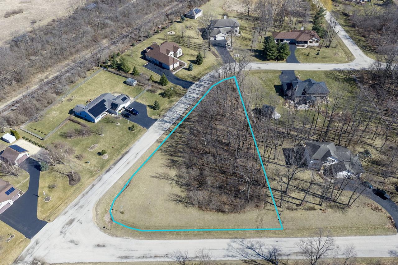 302 Kurt Ln., Kirkland, IL 60146