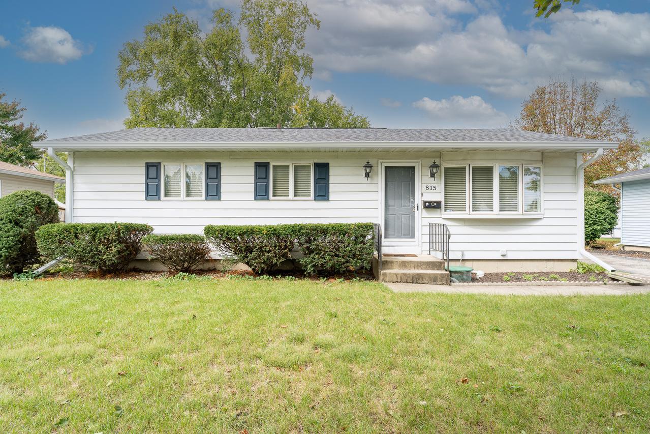 815 Pearson Dr., Joliet, IL 60435