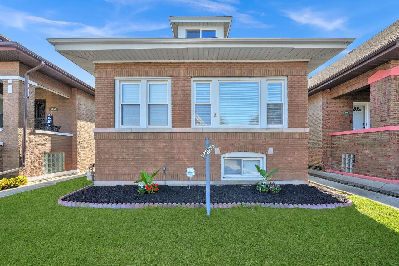 8133 S Loomis Blvd., Chicago, IL 60620