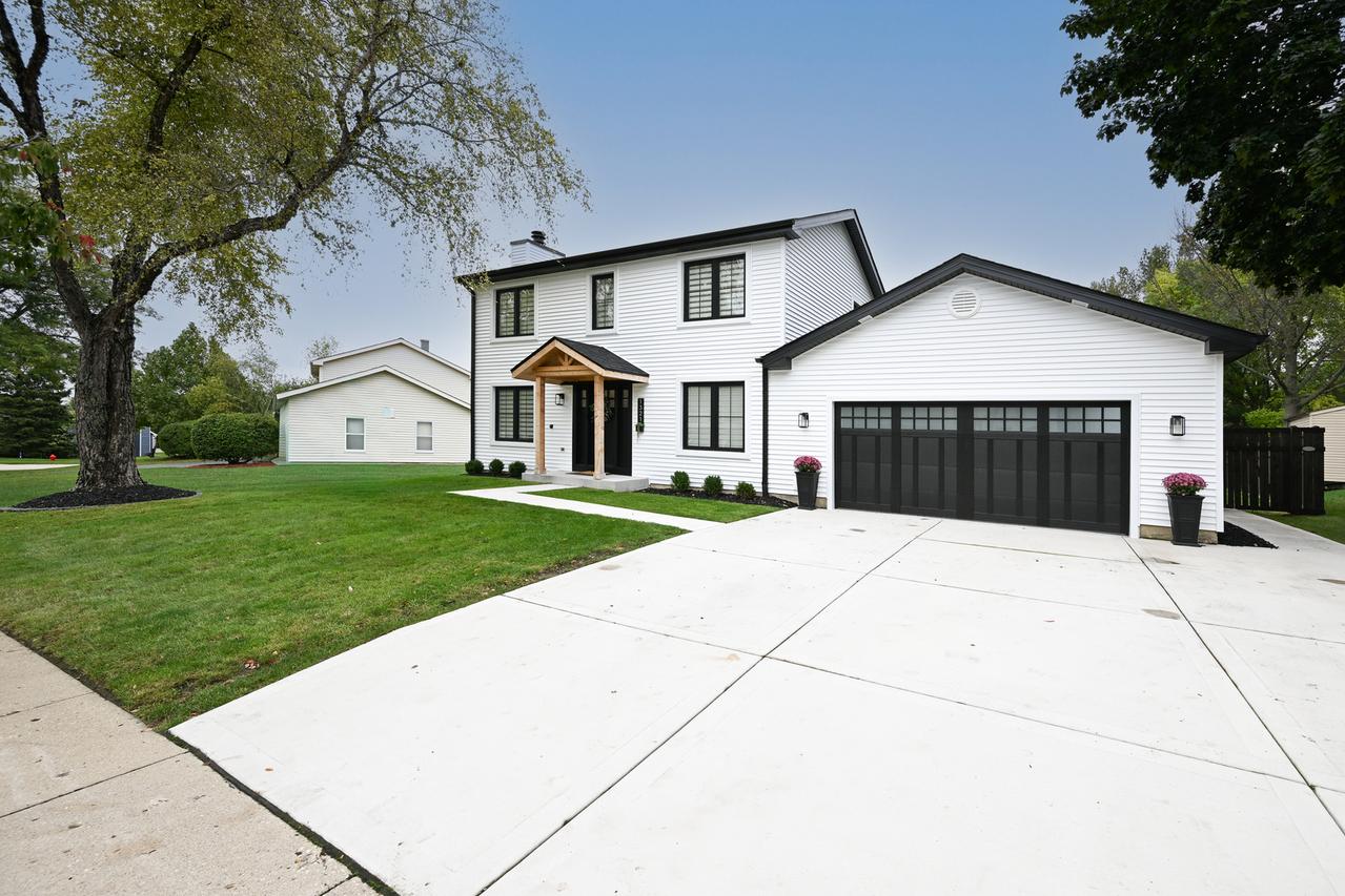 1321 S Parkview Ter., Algonquin, IL 60102