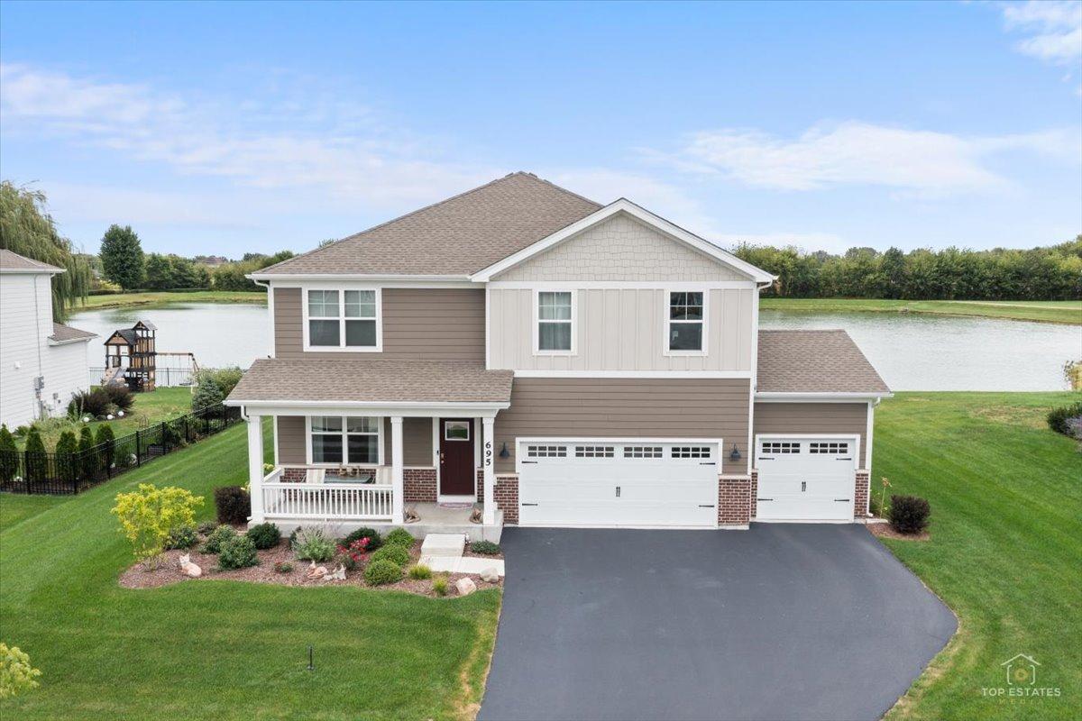 695 Kentshire Cir., Elgin, IL 60124
