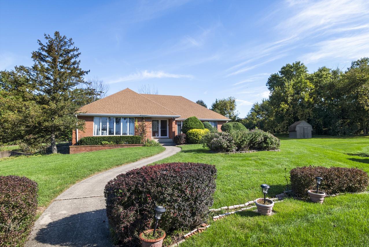 8120 Rosemere Ct., Willow Springs, IL 60480