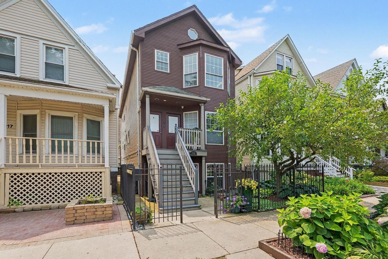 1619 W Hollywood Ave. #3, Chicago, IL 60660