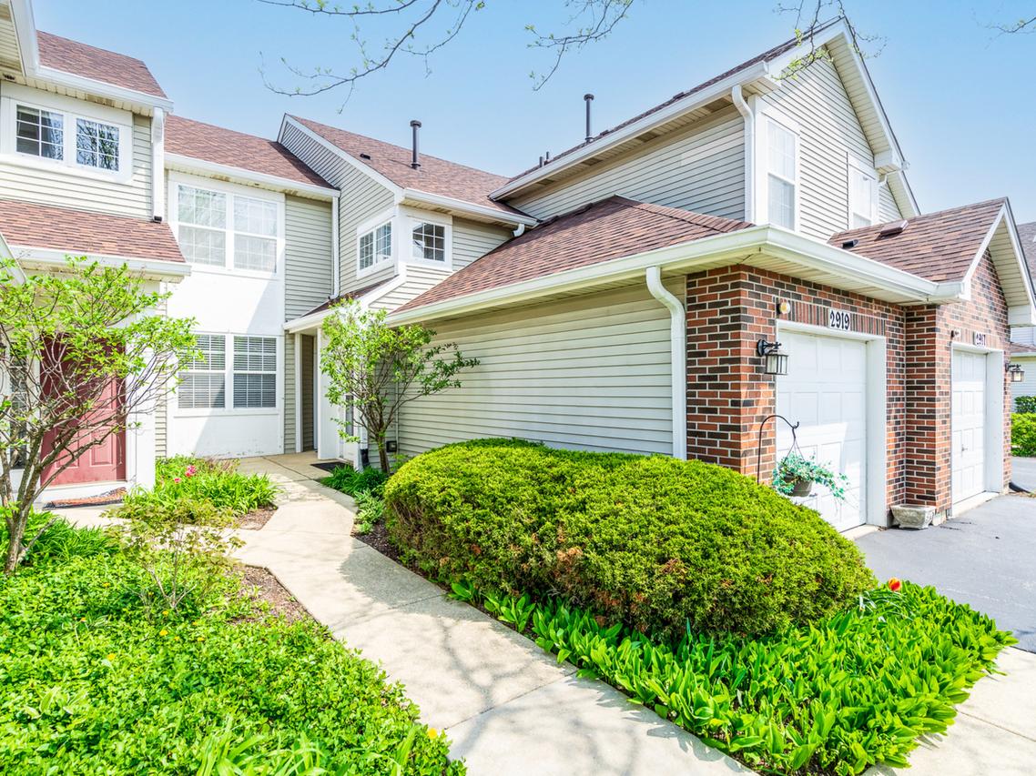 2917 Stockton Ct., Naperville, IL 60564