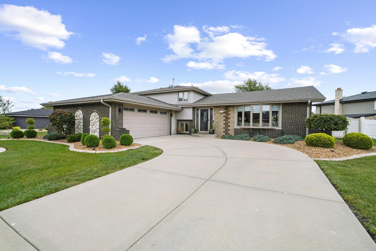 14117 Garavogue Ave., Orland Park, IL 60467