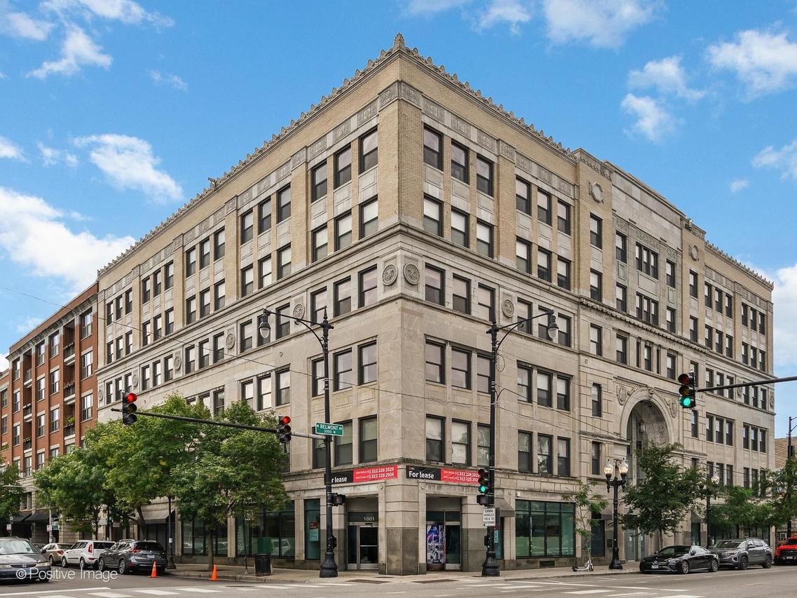 3150 N Sheffield Ave. #607, Chicago, IL 60657