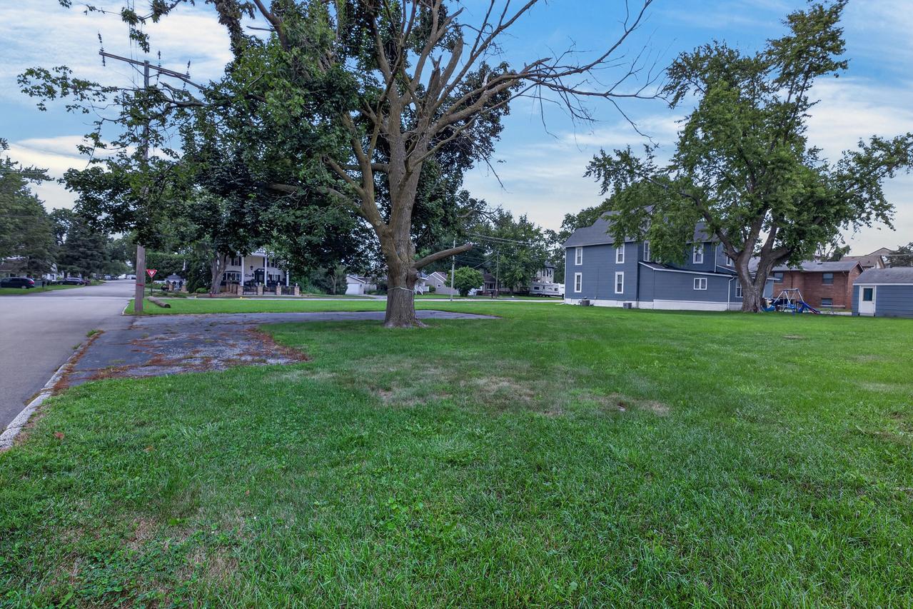 132 N Franklin St., Byron, IL 61010
