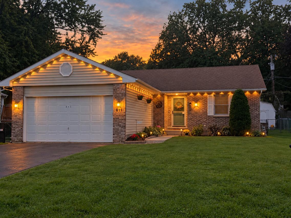 611 S Orchid Path, Mchenry, IL 60050