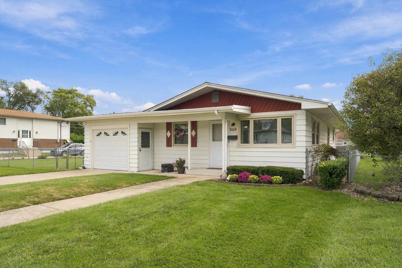 3019 Green St., Steger, IL 60475