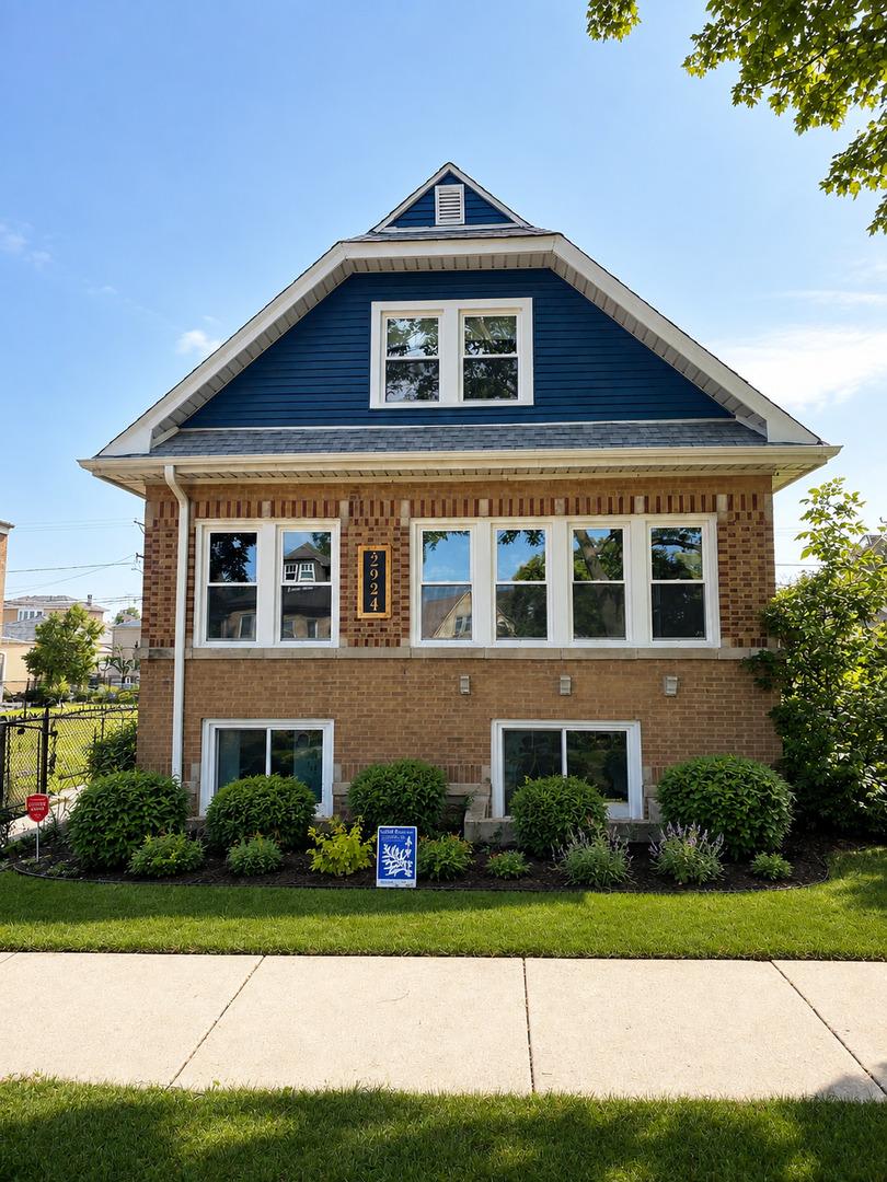 2924 N 75th Ct., Elmwood Park, IL 60707