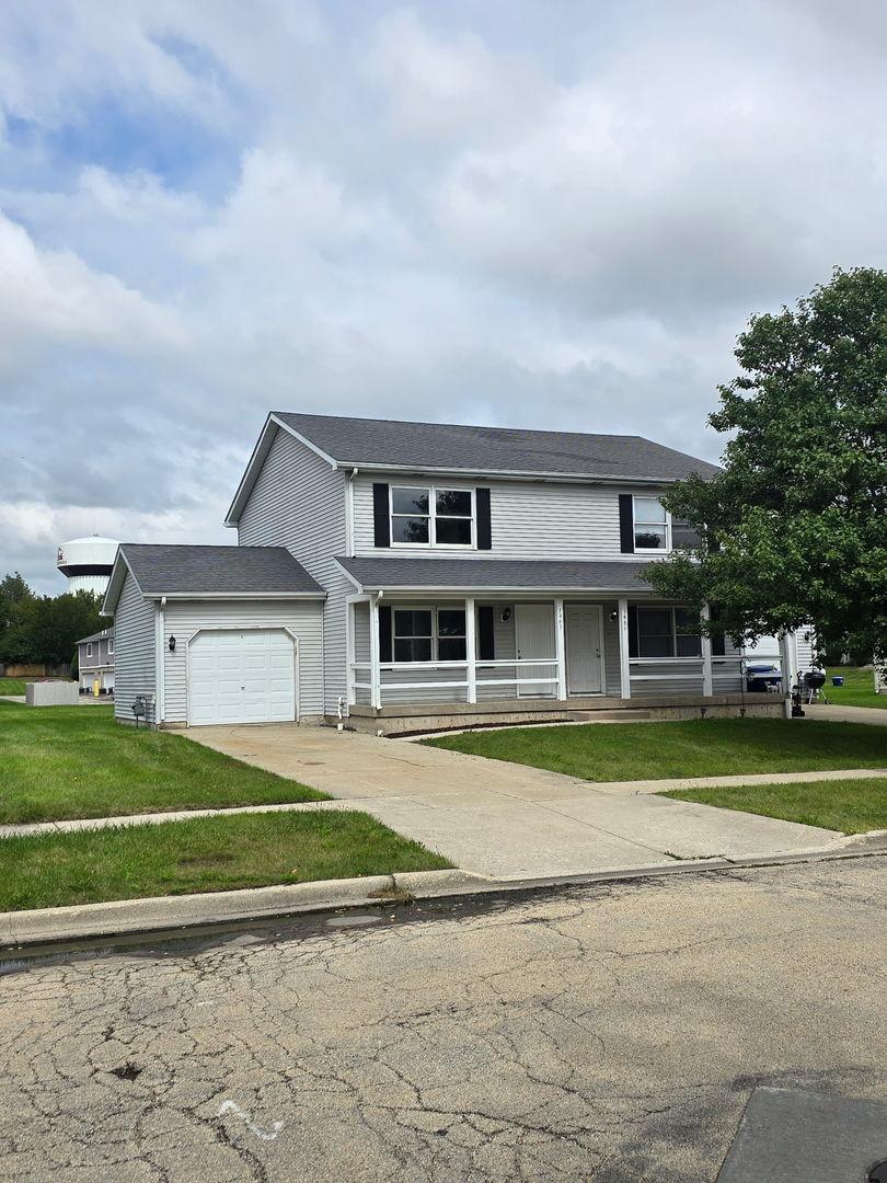 1463 Moluf St., Dekalb, IL 60115