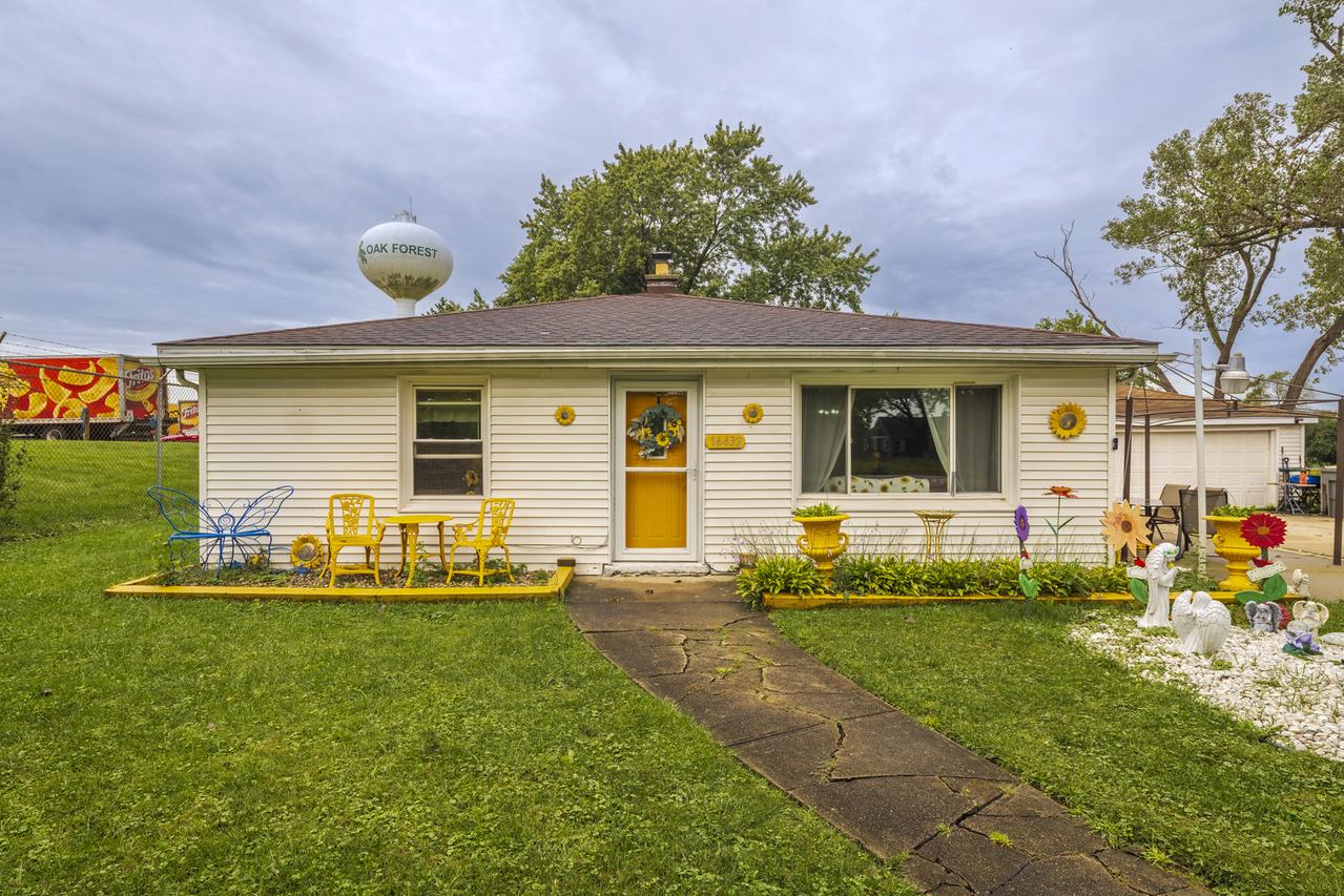 16432 Kedvale Ave., Country Club Hills, IL 60478
