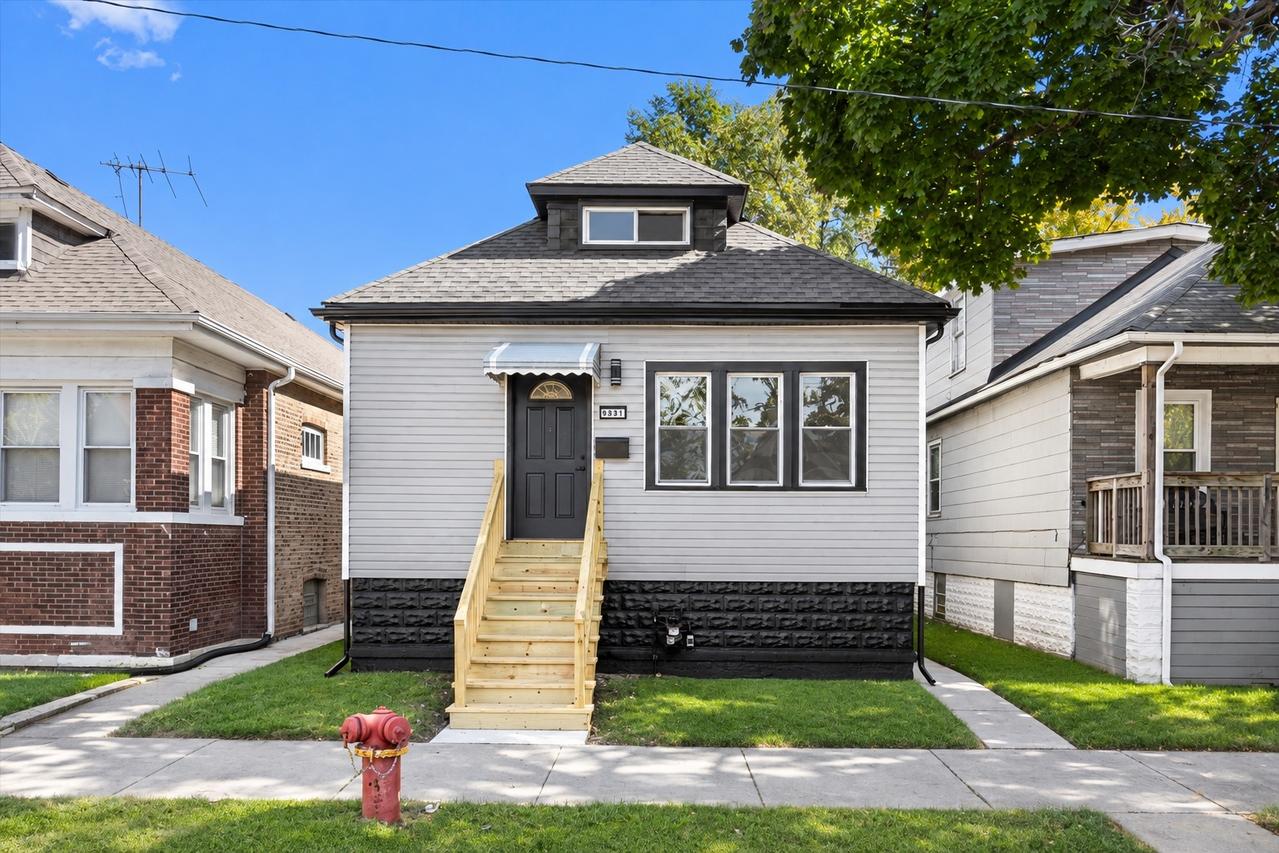 9331 S Woodlawn Ave., Chicago, IL 60619