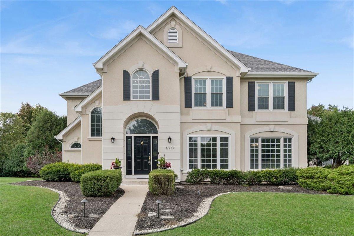 4303 Ariel Ct., Naperville, IL 60564