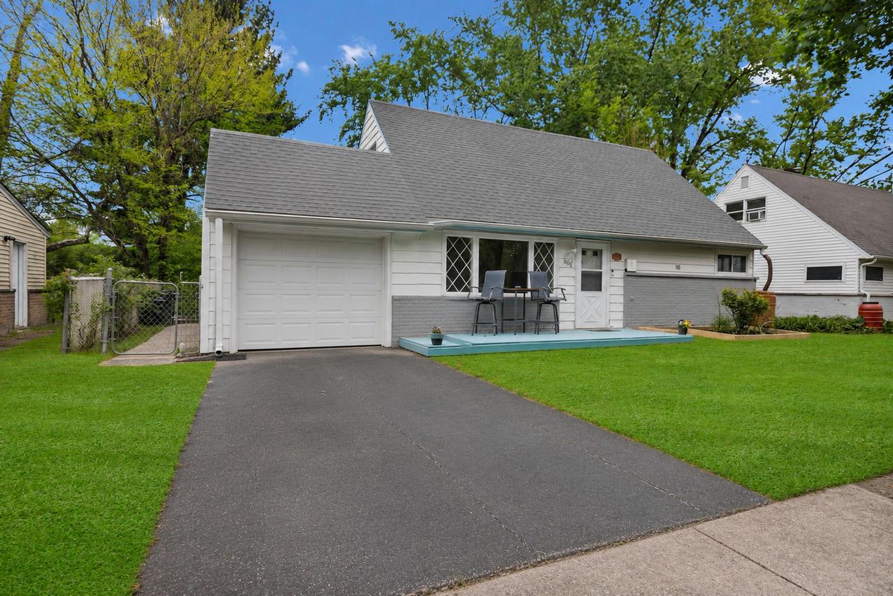 406 Winnebago St., Park Forest, IL 60466