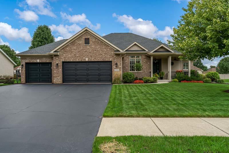 6103 Hathaway Tr., Roscoe, IL 61073