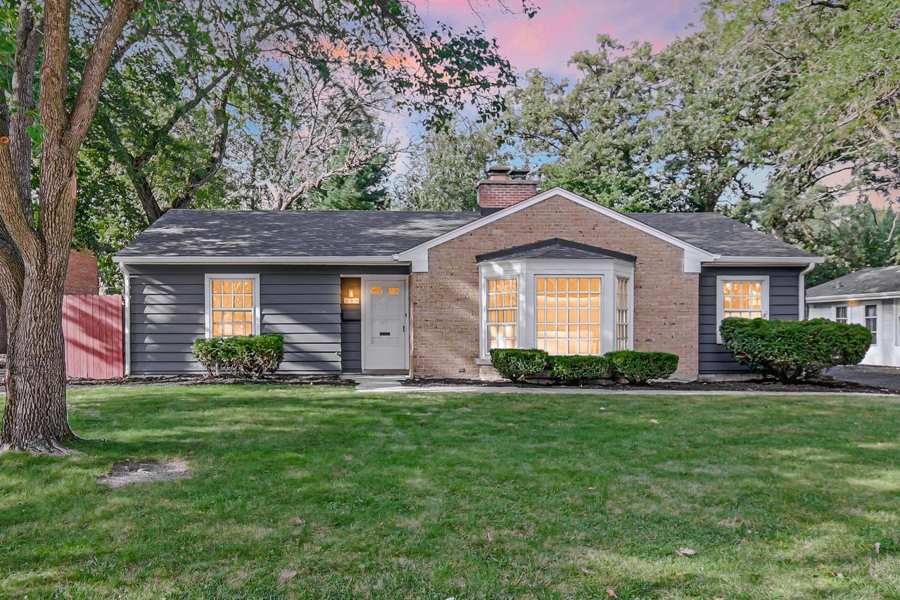 350 Oakwood St., Park Forest, IL 60466
