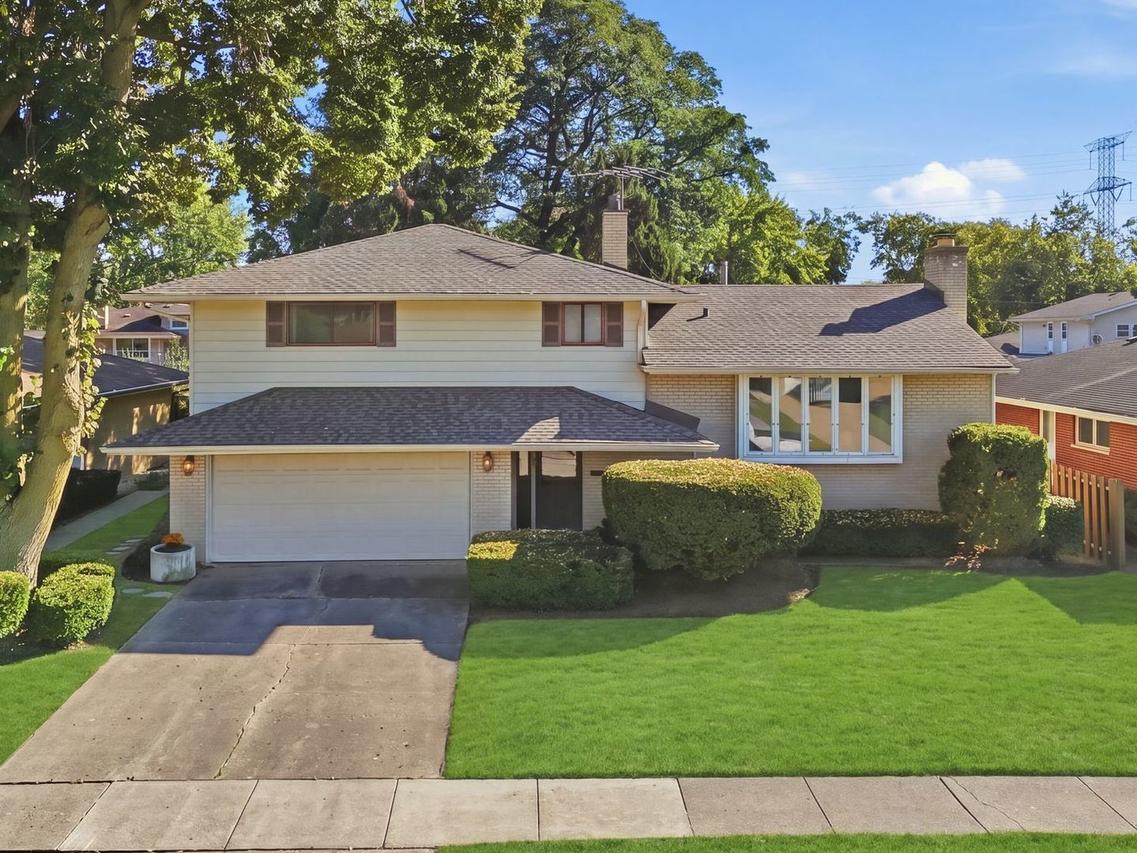 539 Sandy Ln., Des Plaines, IL 60016
