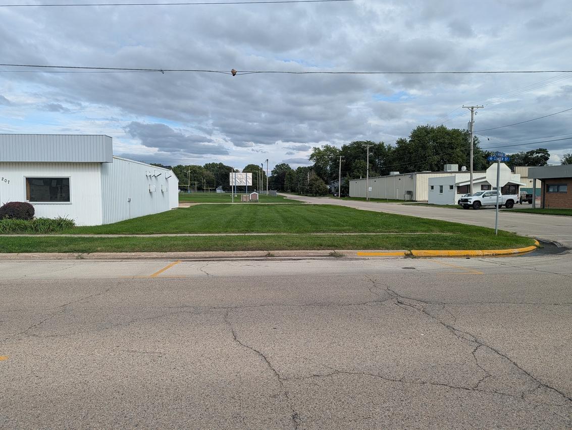 201 N Center St., Durand, IL 61024