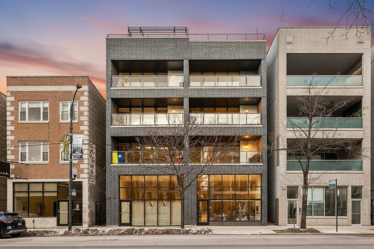2210 W Chicago Ave. #3W, Chicago, IL 60622