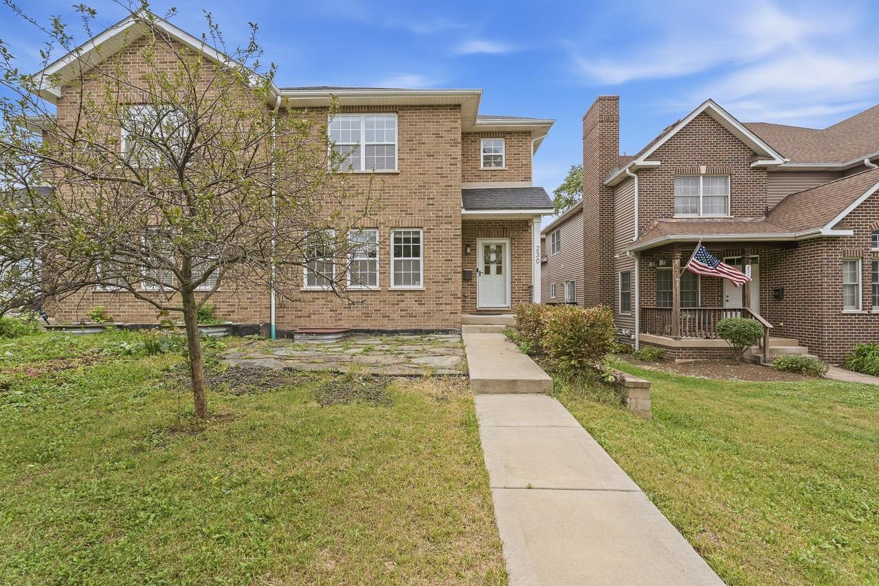 230 S Cass Ave., Westmont, IL 60559