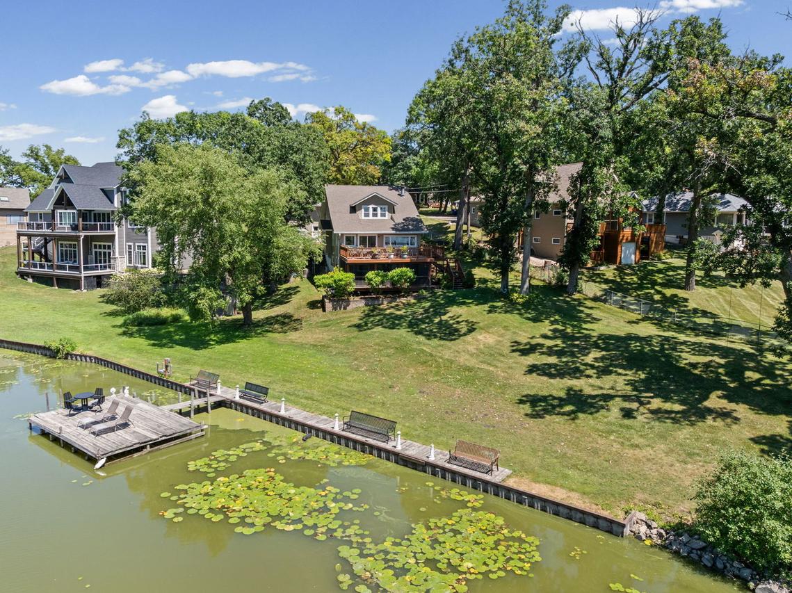 24941 W Forest Dr., Lake Villa, IL 60046