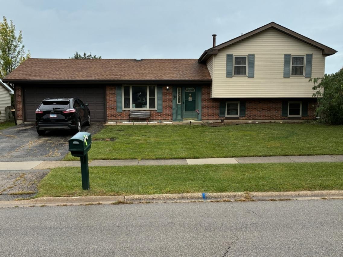 1440 Schooner Ln., Hanover Park, IL 60133
