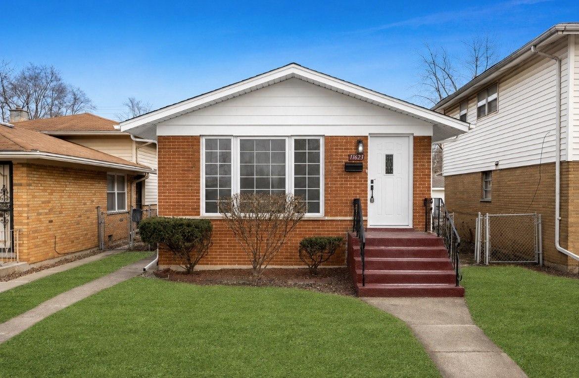 11623 S Aberdeen St., Chicago, IL 60643