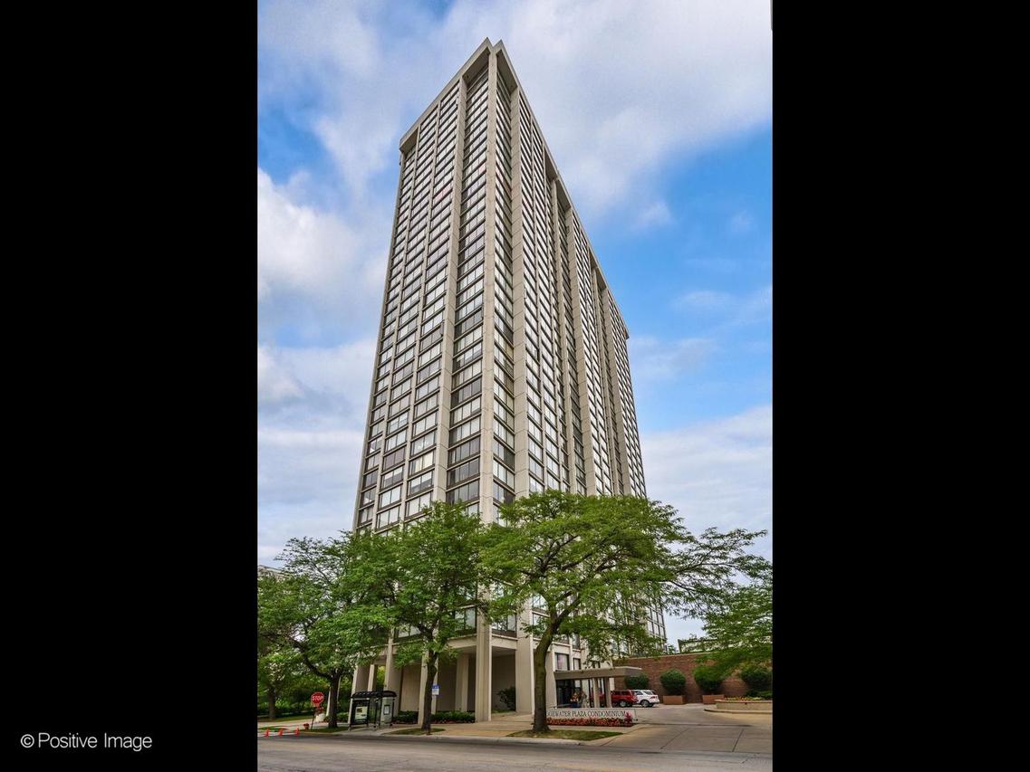 5455 N Sheridan Rd. #3106, Chicago, IL 60640