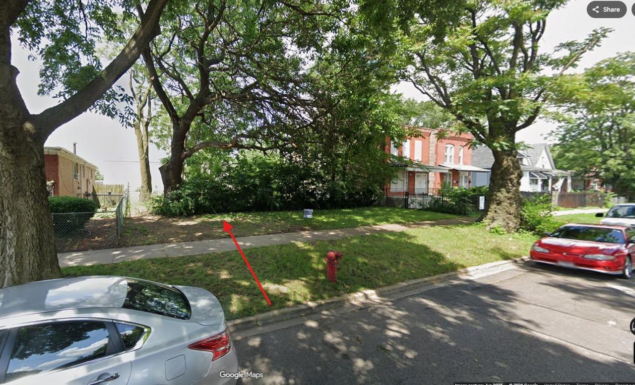 7426 S May St., Chicago, IL 60621