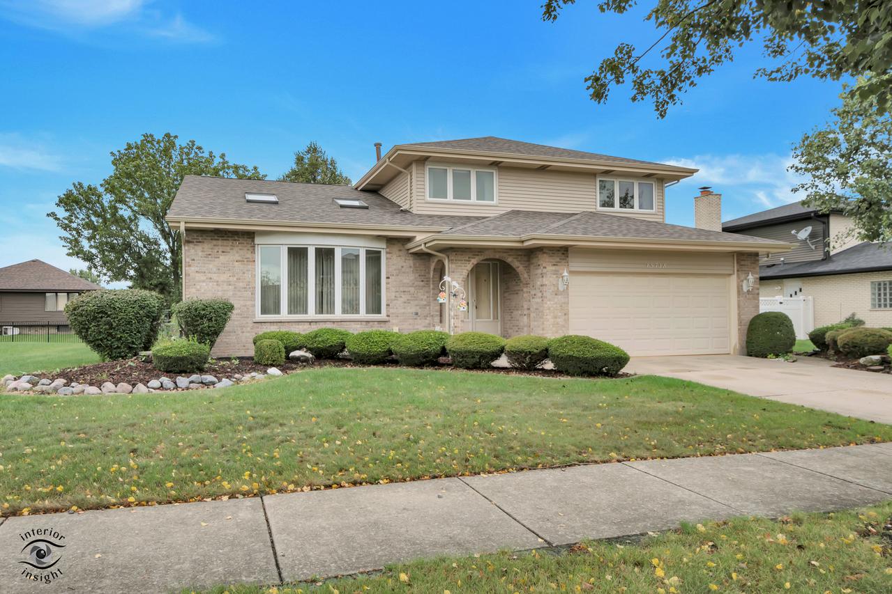 15718 Chapel Hill Rd., Orland Park, IL 60462