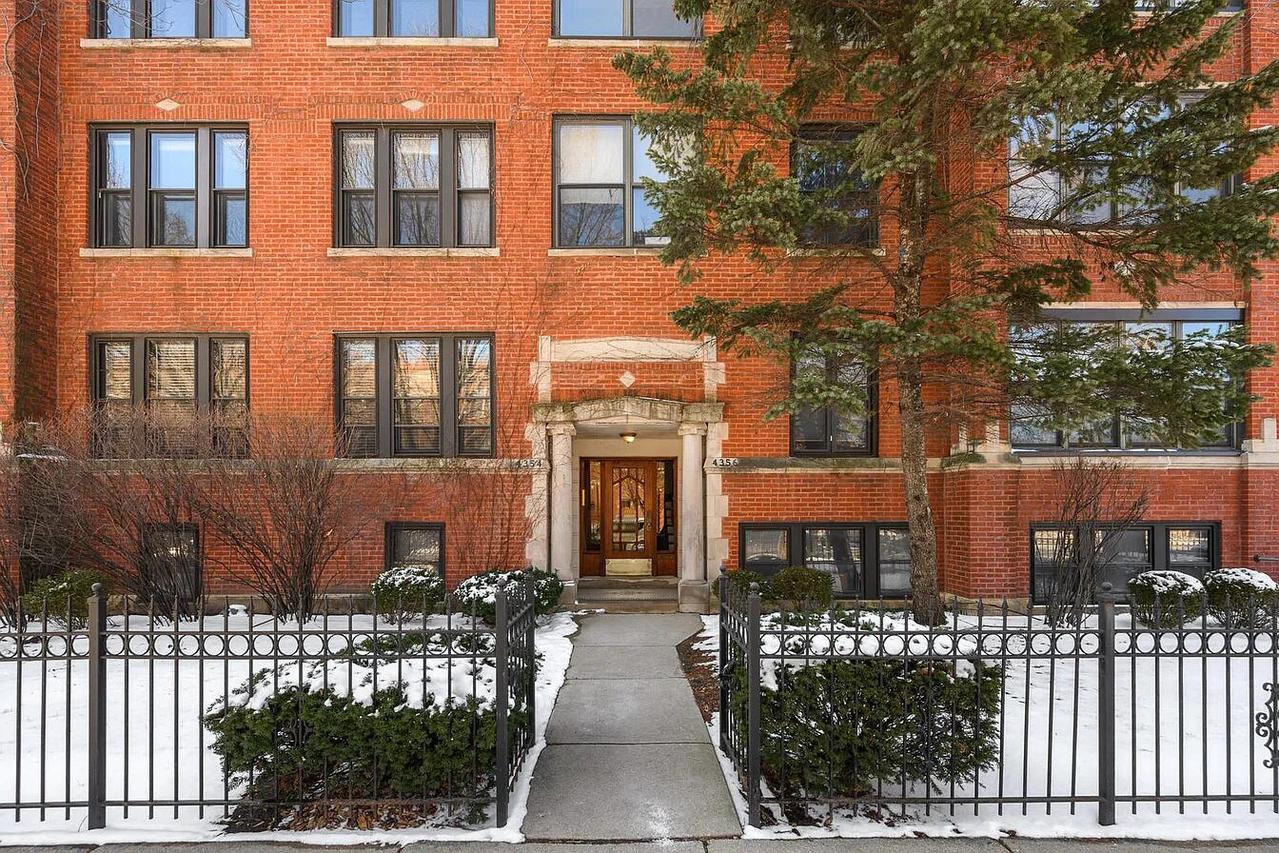 4354 N Wolcott Ave. #2, Chicago, IL 60613