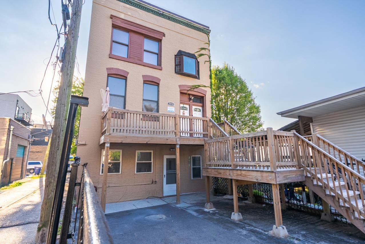 2014 N Whipple St., Chicago, IL 60647