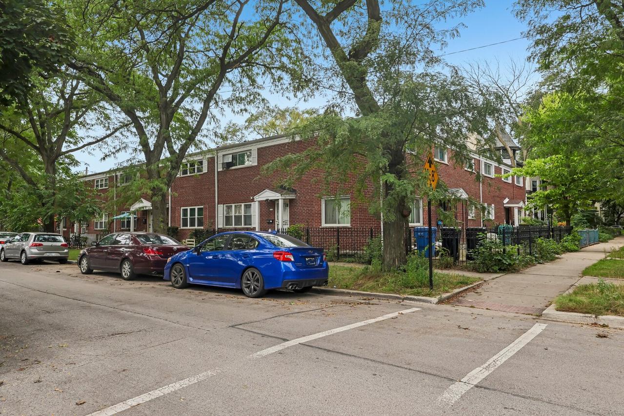 6306 N Hermitage Ave. #E, Chicago, IL 60660
