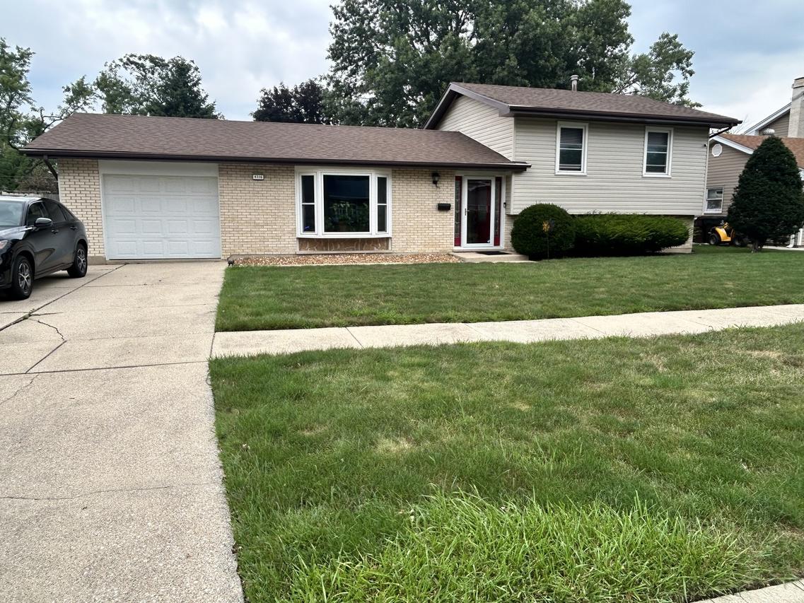 4316 176th St., Country Club Hills, IL 60478