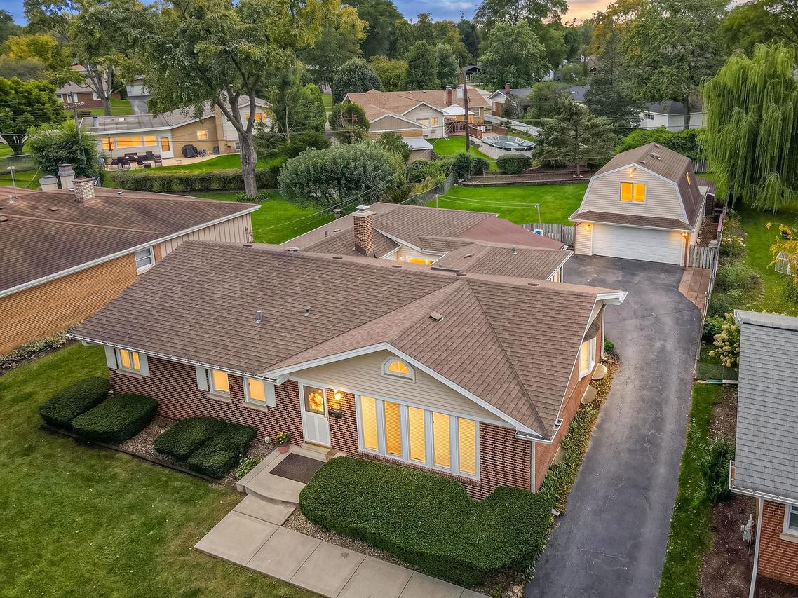 412 Catalpa Ave., Itasca, IL 60143