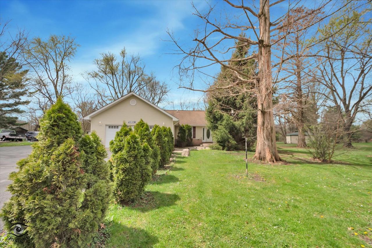 23336 S Kings Rd., Steger, IL 60475