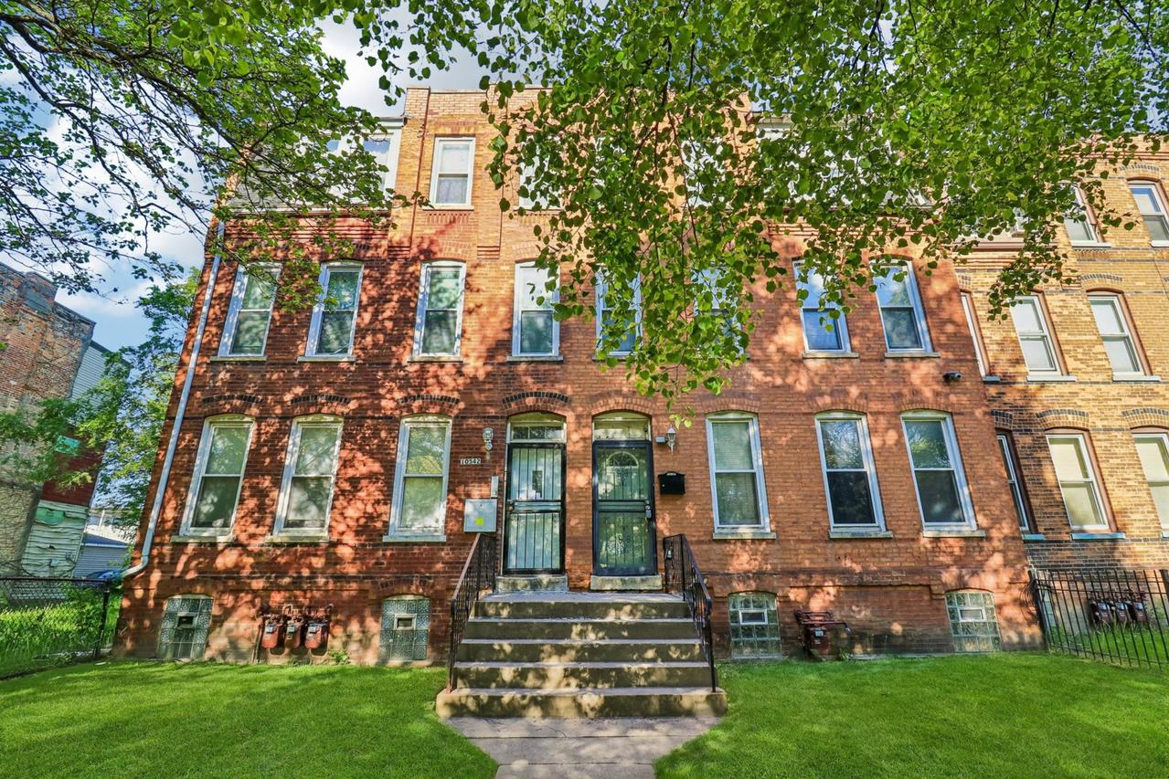 10540 S Maryland Ave., Chicago, IL 60628