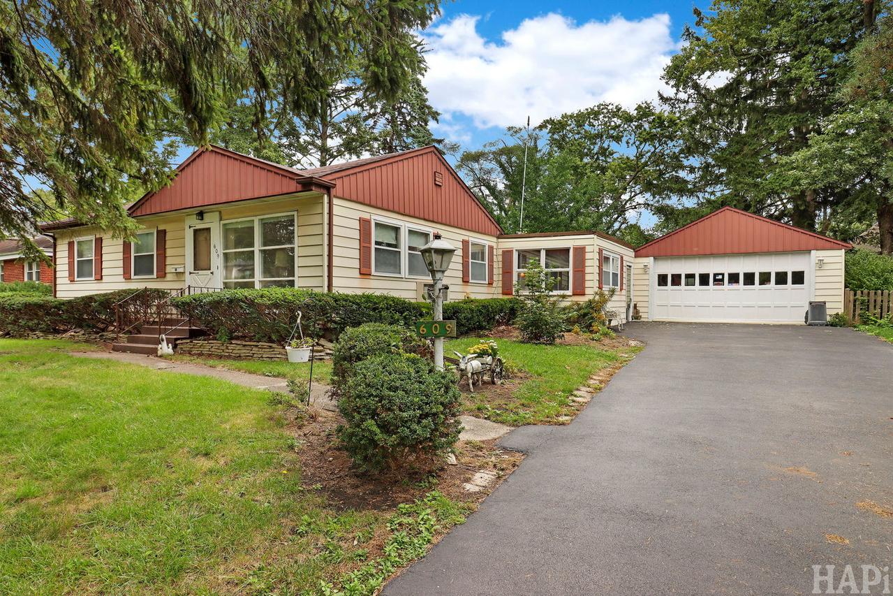 609 Glendale Rd., Glenview, IL 60025