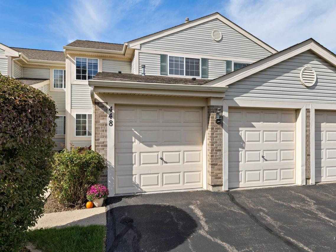 448 E Fawn Ln., Palatine, IL 60074