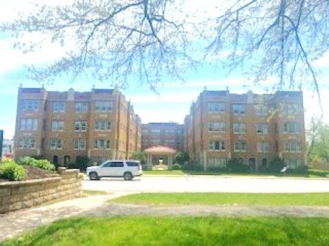 1634 18th Ave. #2, Rock Island, IL 61201