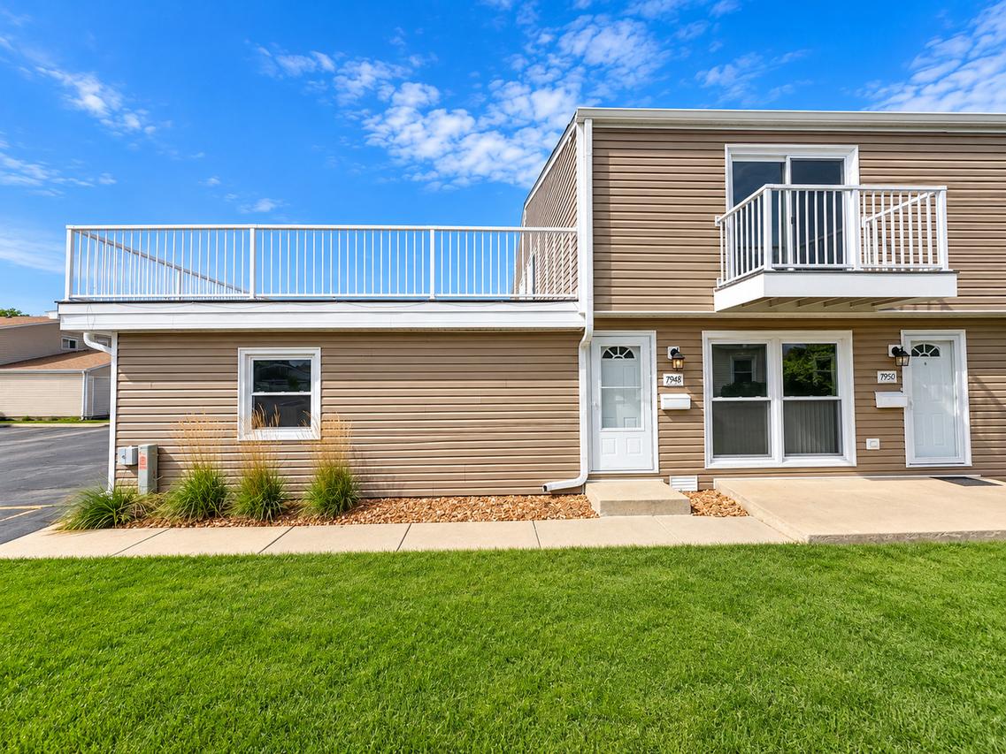7948 163rd Pl., Tinley Park, IL 60477