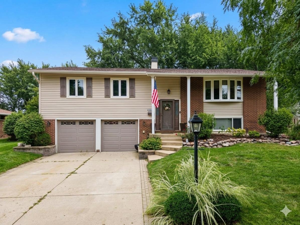 4155 Hudson Dr., Hoffman Estates, IL 60192