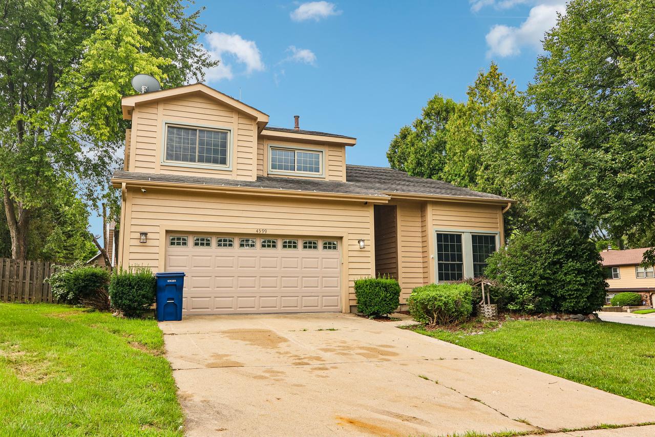 4399 Bluebird Ct., Gurnee, IL 60031