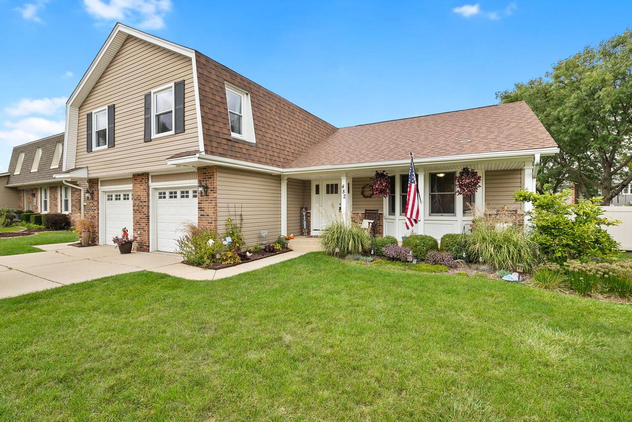 482 Franklin Ln., Elk Grove Village, IL 60007