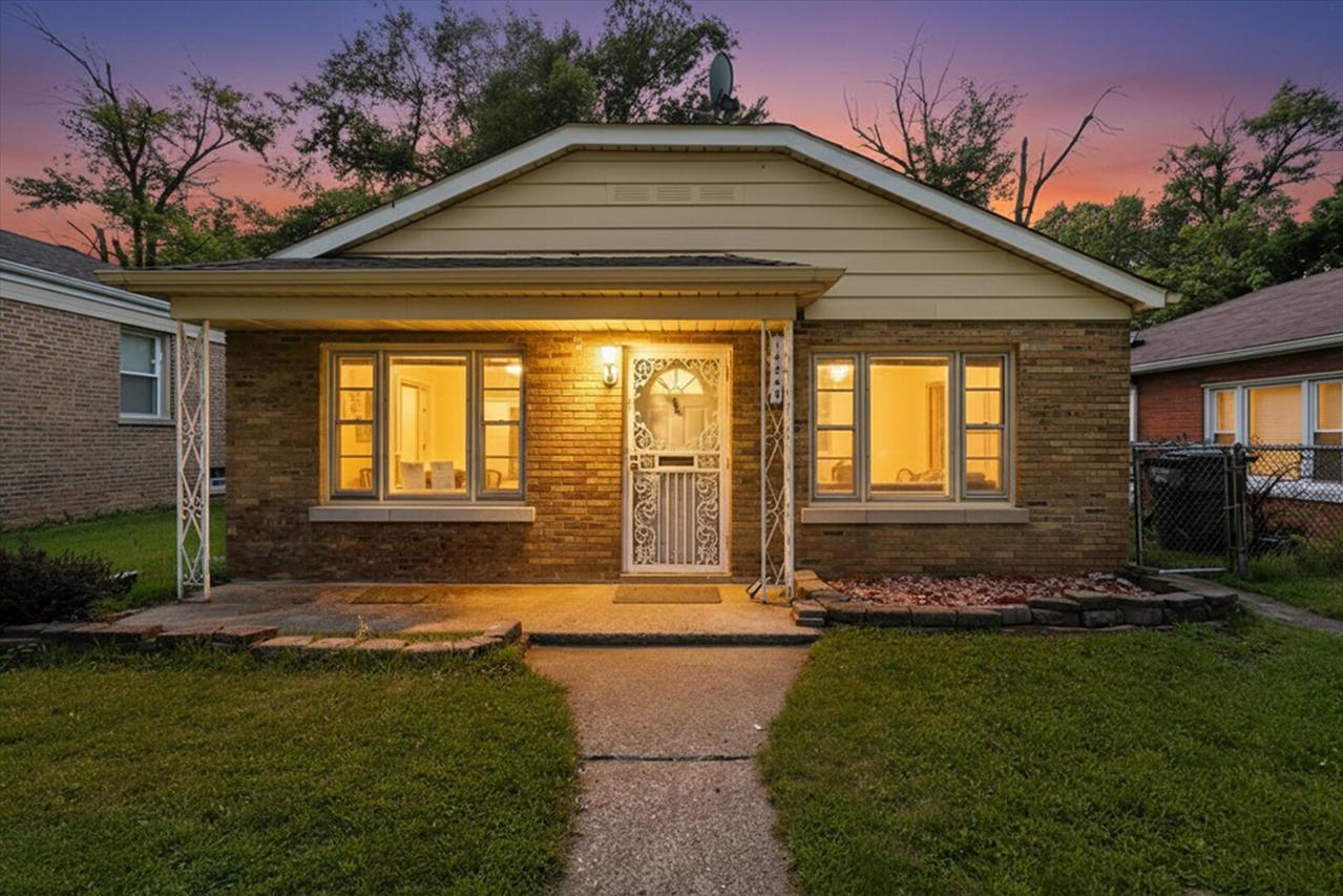14840 Langley Ave., Dolton, IL 60419