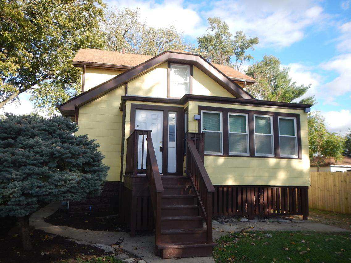 14637 Abbottsford Rd., Midlothian, IL 60445