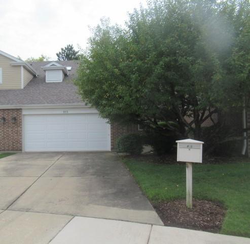 815 Winchester Ln., Northbrook, IL 60062