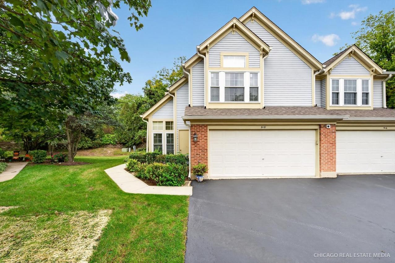 518 Palm Ct., Crystal Lake, IL 60014